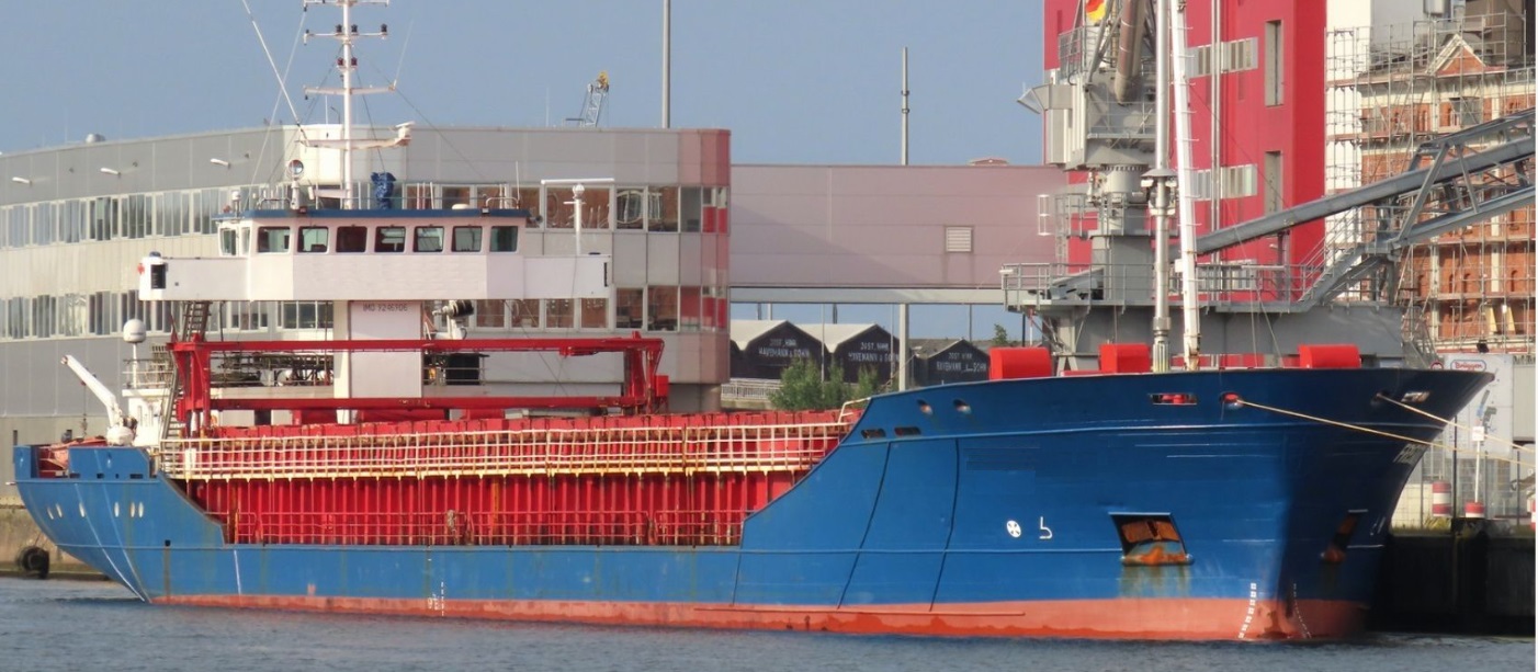mpp-gearless-general-cargo-ship-for-sale-4684-dwt-build-2003-104-meters-ice-class-ia-moored22709554-0D30-917F-CB66-F84473E99069.jpg