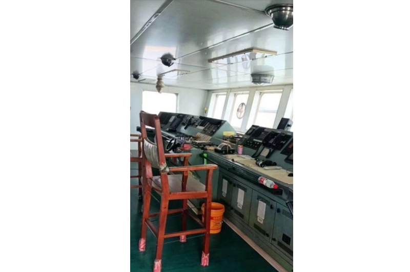 2tanker-ship-for-sale-snp-shipping-brokerage-aibmaritime-lafiotakis-group-chinese-build-2003-dwt-4460mt-navigation-wheelhouseE8B35049-4F0A-7A9B-8004-B754E3B9B3BB.jpg