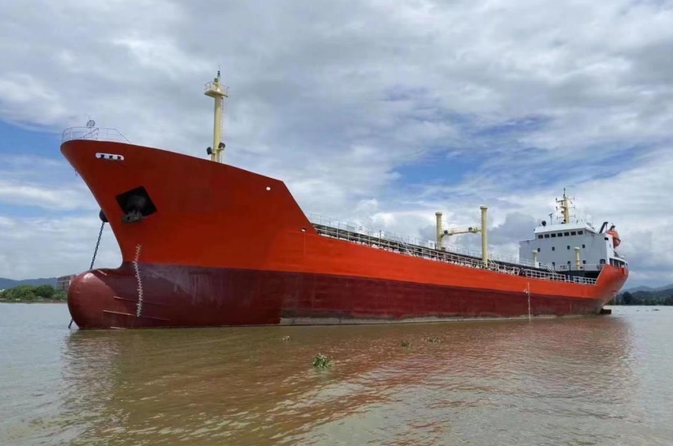 tanker-ship-for-sale-snp-shipping-brokerage-aibmaritime-lafiotakis-group-chinese-build-2003-dwt-4460mt6CEFDD6D-258E-B215-5E32-499471625D76.jpg